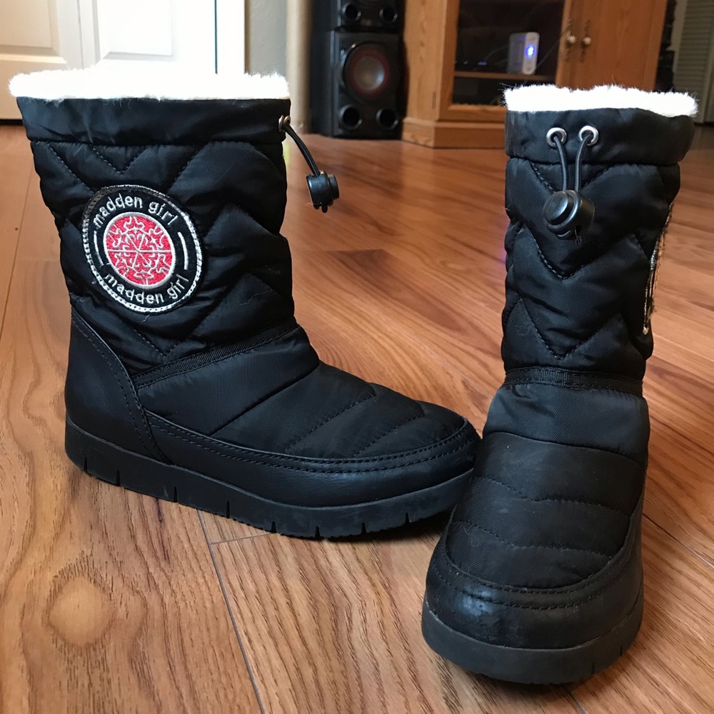 Madden Girl Snow Boots
